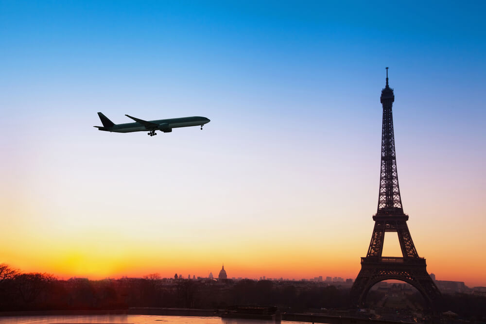 AirplaneParis.jpg